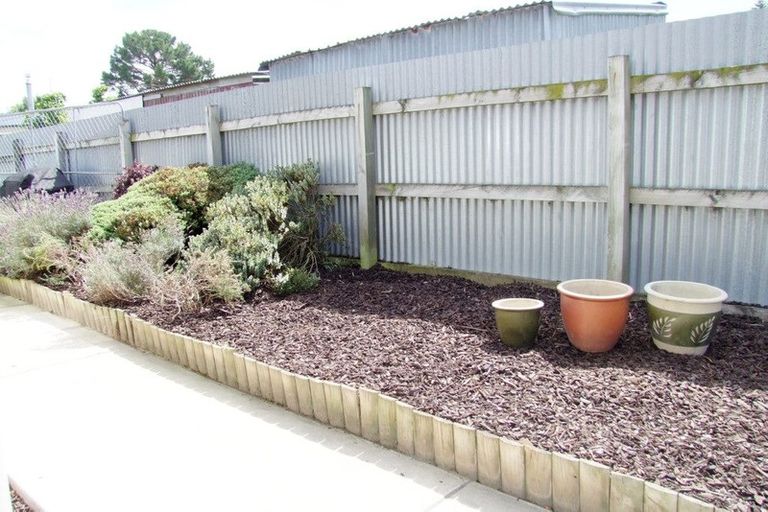 Photo of property in 2 Lisburn Street, Milton, 9220