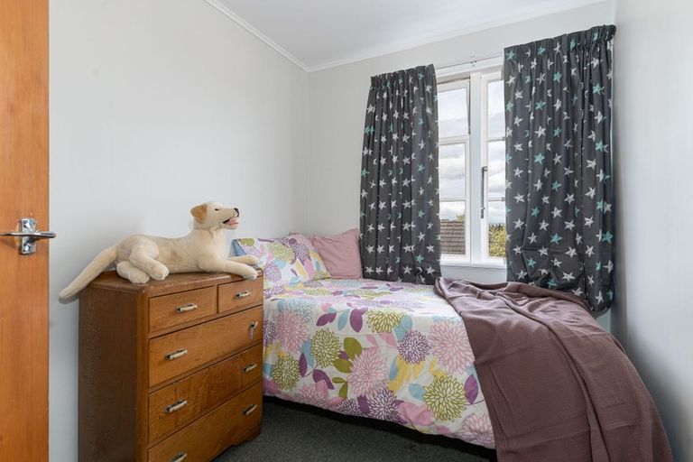 Photo of property in 3 Stamford Place, Lansdowne, Masterton, 5810