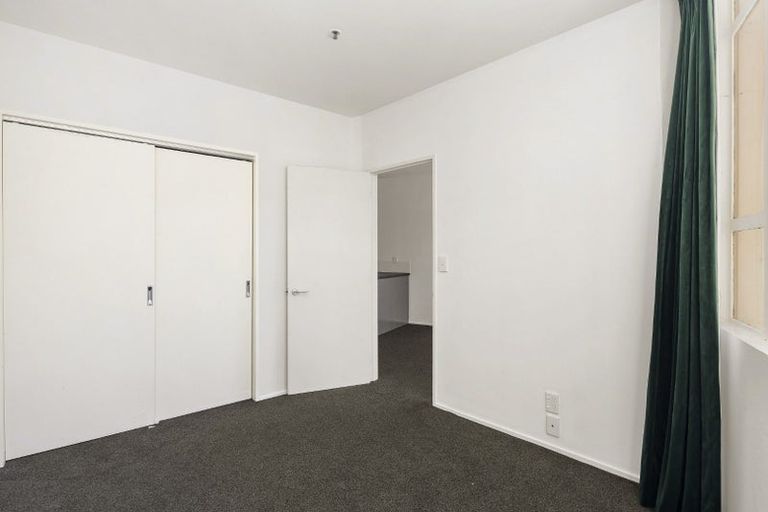 Photo of property in Hume House, 9/152 The Terrace, Wellington Central, Wellington, 6011