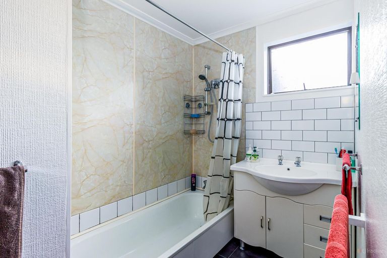 Photo of property in 11 Flatman Crescent, Geraldine, 7930