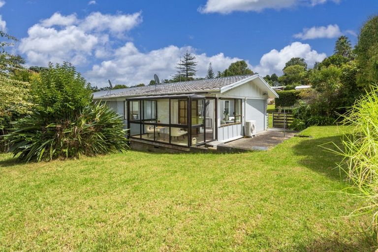 Photo of property in 2/20 Gladys Avenue, Glenfield, Auckland, 0629