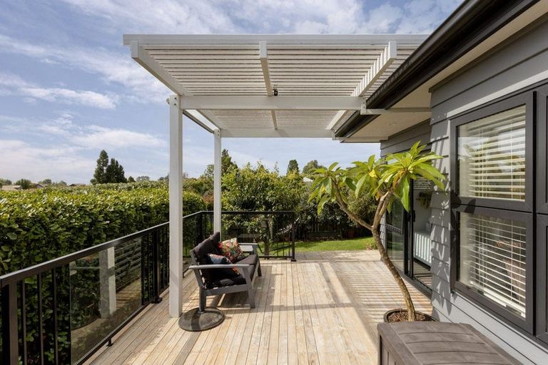 Photo of property in 132c Margaret Drive, Omokoroa, 3114
