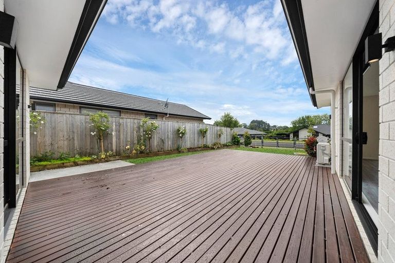Photo of property in 31 Rapana Drive, Tuakau, 2121