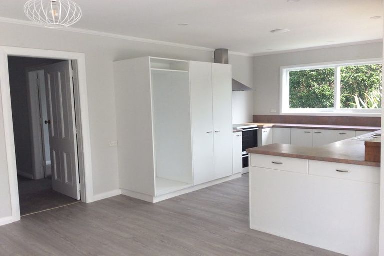 Photo of property in 37 Rimu Road, Raumati Beach, Paraparaumu, 5032