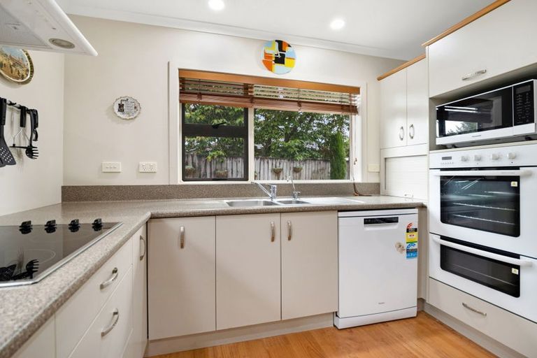 Photo of property in 10a Hurley Place, Cambridge, 3434