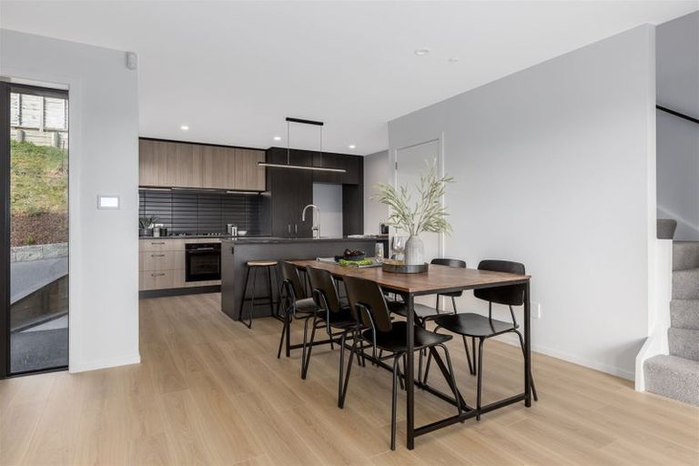 Photo of property in 172a Navigation Drive, Whitby, Porirua, 5024