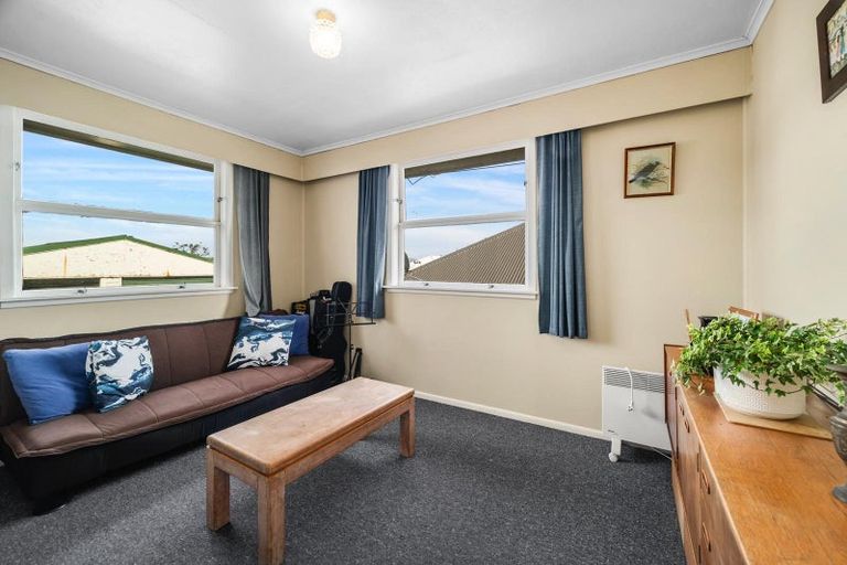 Photo of property in 17 Mckenzie Road, Owhata, Rotorua, 3010