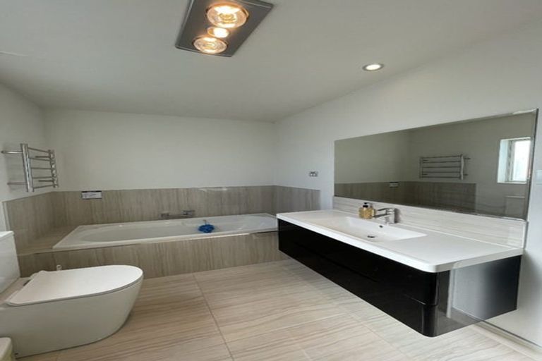 Photo of property in 24 Gyle Place, Pyes Pa, Tauranga, 3112