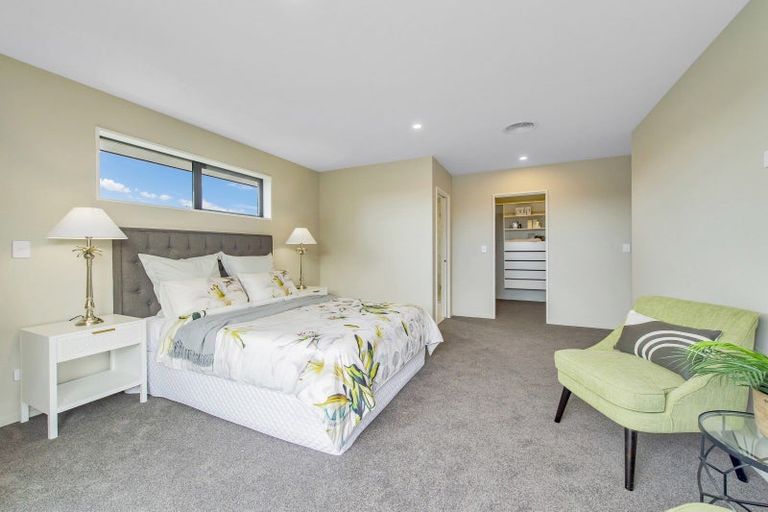 Photo of property in 164 Shillingford Boulevard, Rolleston, 7615