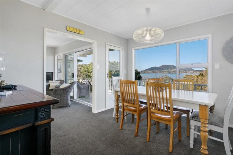 Photo of property in 784 Acacia Bay Road, Acacia Bay, Taupo, 3330