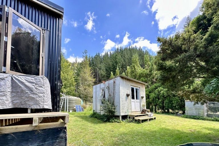 Photo of property in 136 Uruti Road, Uruti, Urenui, 4378