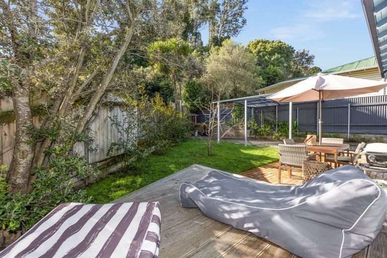 Photo of property in 101 Milton Road, Bluff Hill, Napier, 4110