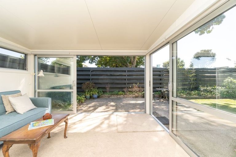 Photo of property in 8 Norma Place, Riverlea, Hamilton, 3216