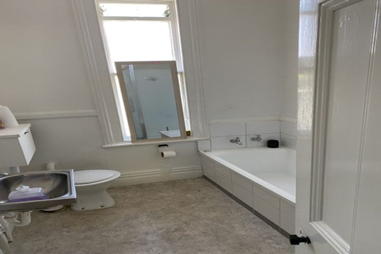 Photo of property in 2/28 New Brighton Road, Shirley, Christchurch, 8061