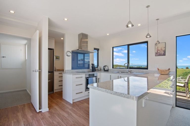 Photo of property in 6 Adele Way, Kaiteriteri, Motueka, 7197