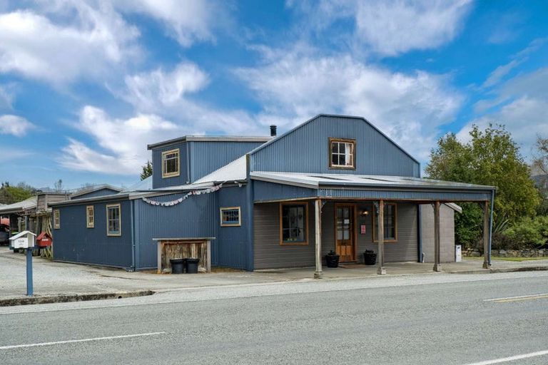 Photo of property in Albury Store, 1556 Albury Fairlie Road, Albury, Cave, 7984