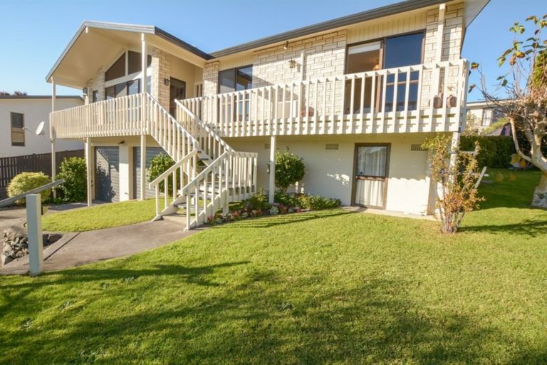 Photo of property in 18 Forrester Drive, Welcome Bay, Tauranga, 3112