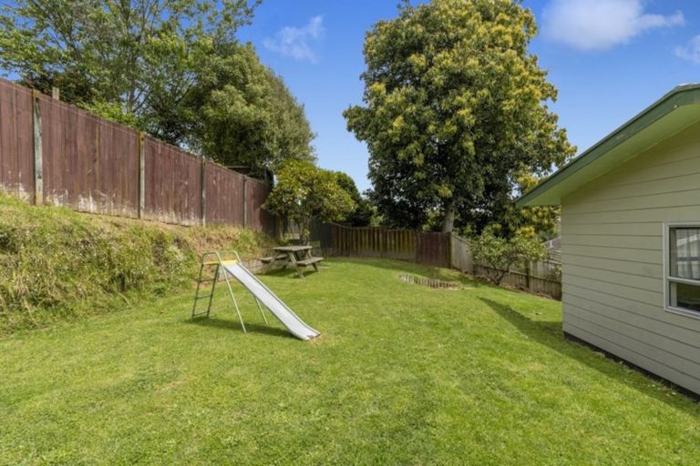 Photo of property in 9 Dunton Drive, Welcome Bay, Tauranga, 3112