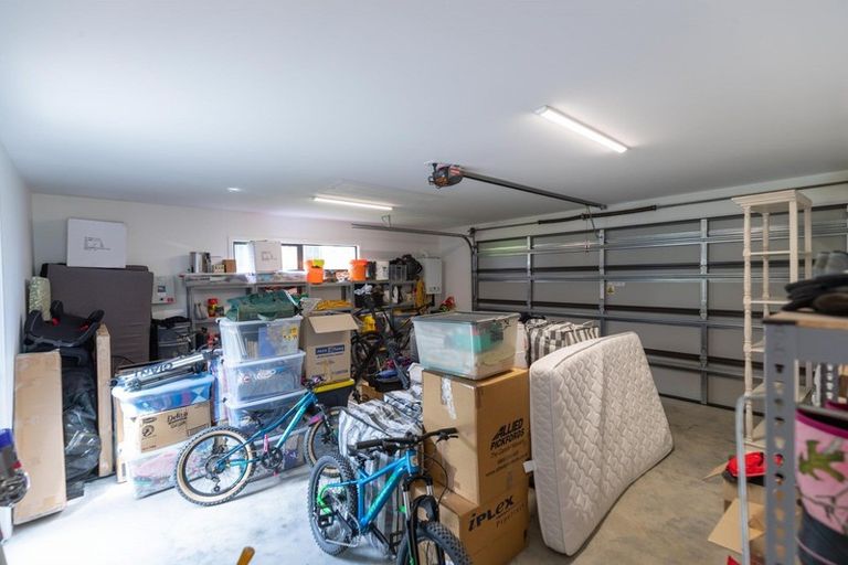 Photo of property in 4 Polperro Court, Jacks Point, Queenstown, 9371