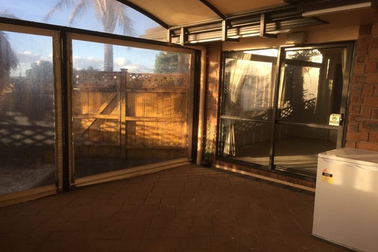 Photo of property in 66 Blackwood Drive, Wattle Downs, Auckland, 2103