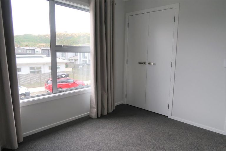 Photo of property in 14 Taiko Place, Kenepuru, Porirua, 5022