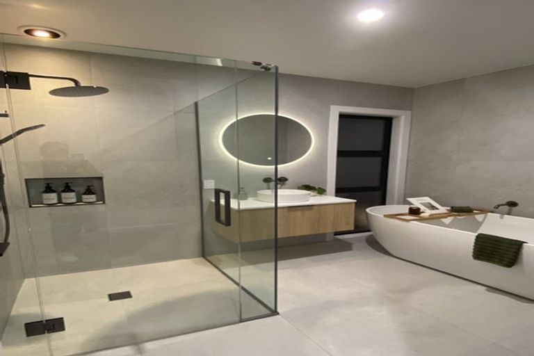 Photo of property in 44 Ngaru Crescent, Wharewaka, Taupo, 3330