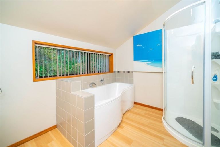 Photo of property in 10 Pembridge Lane, Westmorland, Christchurch, 8025