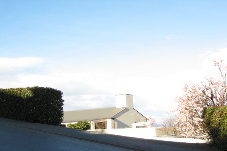 Photo of property in 37 Edinburgh Drive, Queenstown, 9300