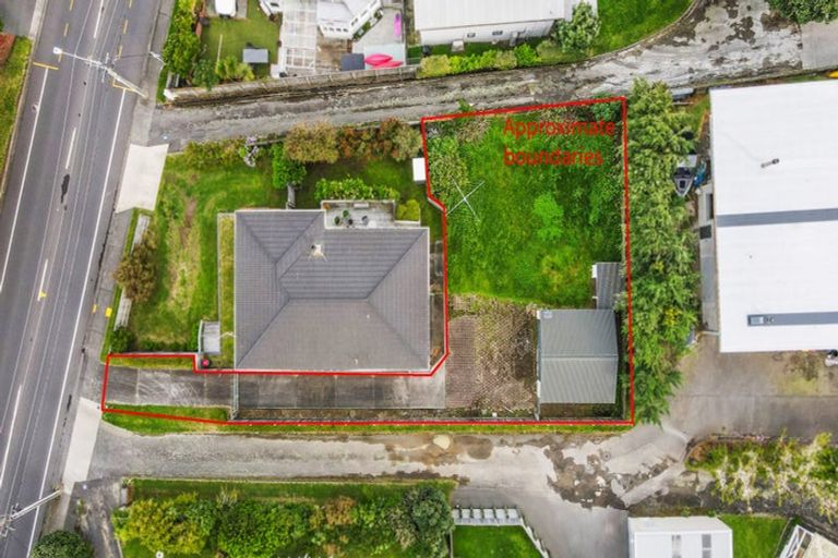 Photo of property in 50b Wharemauku Road, Raumati Beach, Paraparaumu, 5032