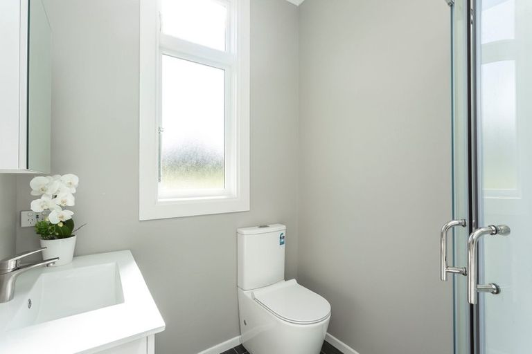 Photo of property in 38 Bernard Street, Kenmure, Dunedin, 9011