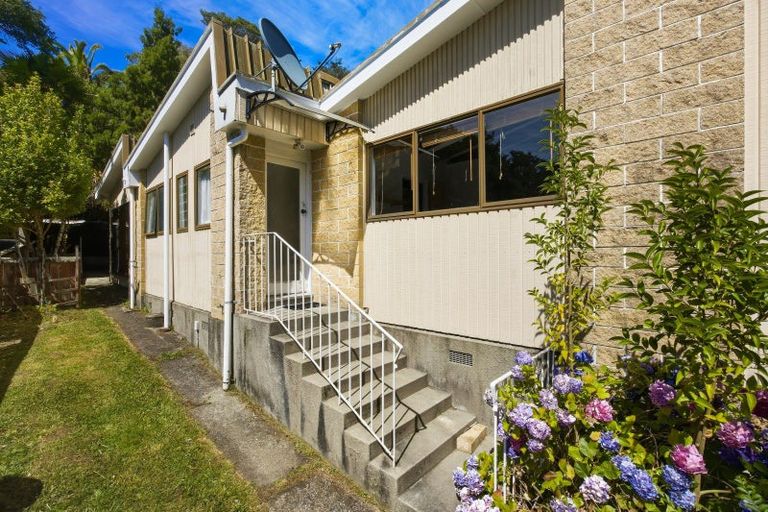 Photo of property in 27 Brougham Street, Nelson South, Nelson, 7010