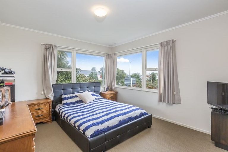 Photo of property in 1/9 Esmonde Road, Takapuna, Auckland, 0622