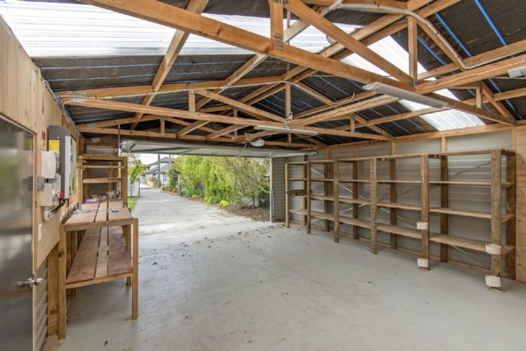 Photo of property in 16 Delph Street, Avonhead, Christchurch, 8042