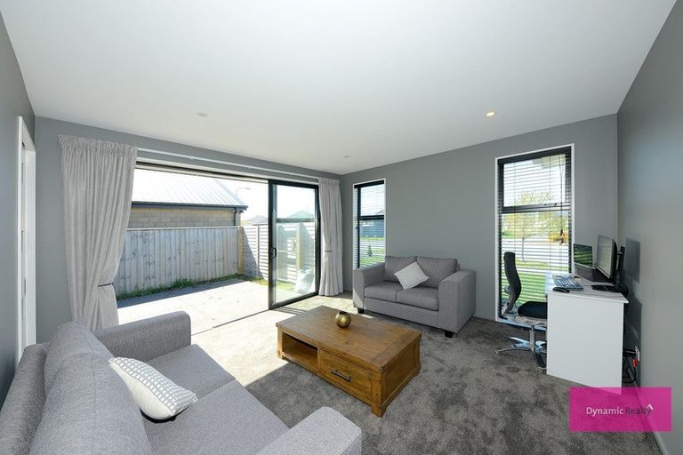 Photo of property in 32 Four Peaks Drive, Wigram, Christchurch, 8025