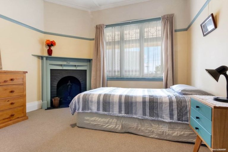 Photo of property in 54 Delta Avenue, New Lynn, Auckland, 0600