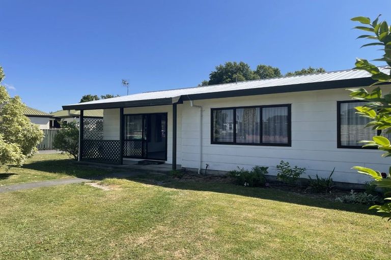 Photo of property in 1/1216 Howard Street, Parkvale, Hastings, 4122