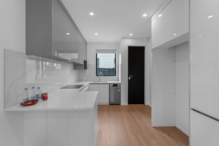 Photo of property in 193c Mahia Road, Wattle Downs, Auckland, 2103