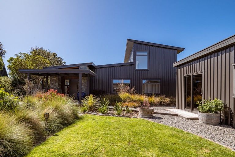 Photo of property in 112 Rarangi Beach Road, Rarangi, Blenheim, 7273