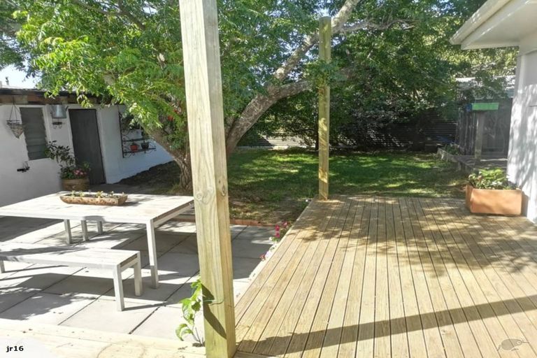 Photo of property in 596 Maunganui Road, Mount Maunganui, 3116