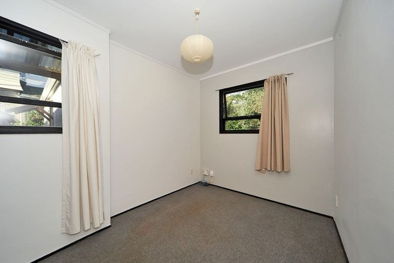 Photo of property in 53 Hawker Street, Mount Victoria, Wellington, 6011