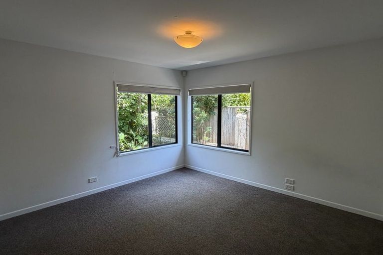 Photo of property in 10a Hardie Street, Hokowhitu, Palmerston North, 4410