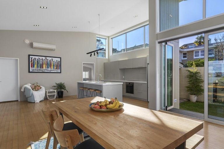 Photo of property in 77 Goods Road, Otumoetai, Tauranga, 3110