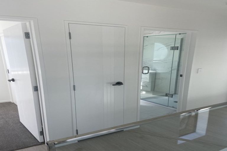 Photo of property in 94e Bay Street, Red Beach, 0932