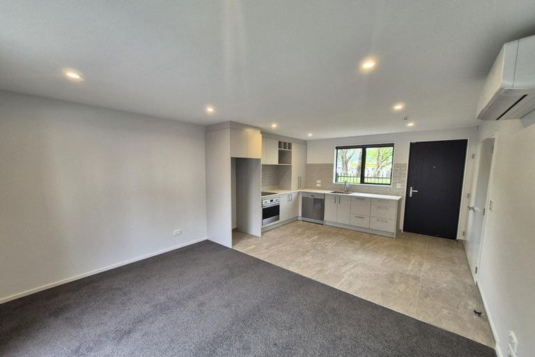 Photo of property in 12/27 Harewood Road, Papanui, Christchurch, 8053