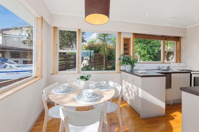 Photo of property in 5/54 Howe Street, Howick, Auckland, 2014