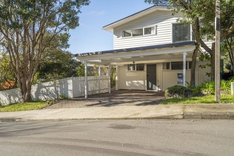 Photo of property in 9 Dormar Place, Churton Park, Wellington, 6037