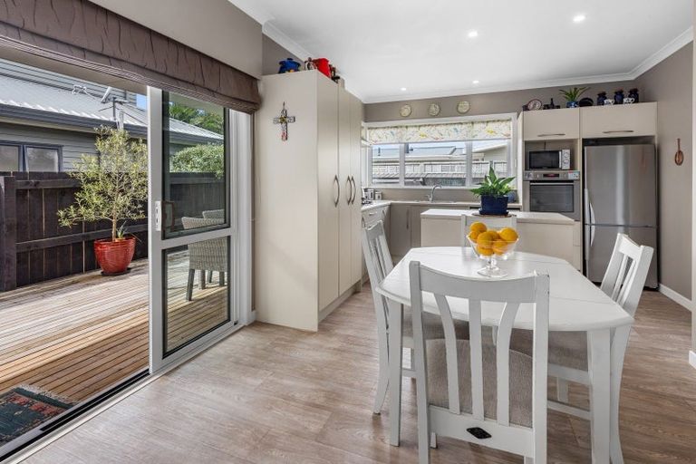 Photo of property in 32 Tuhangi Street, Te Kamo, Whangarei, 0112