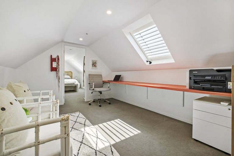 Photo of property in 49b Oceana Drive, Welcome Bay, Tauranga, 3175