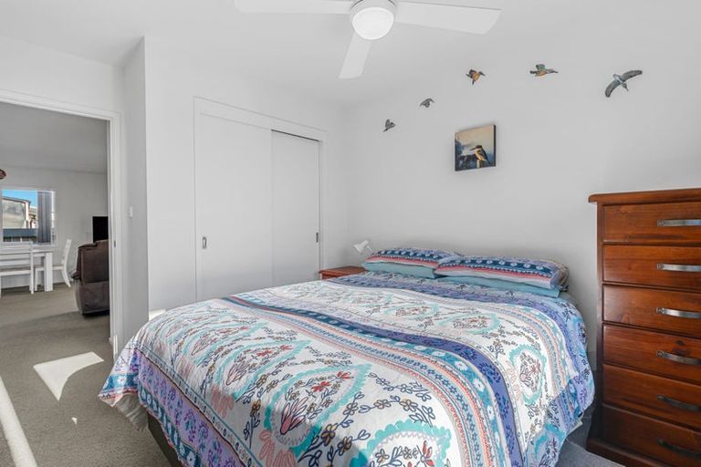 Photo of property in 11 Kamahi Crescent, Papamoa Beach, Papamoa, 3118