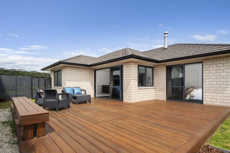 Photo of property in 8 Double Bay Road, Pyes Pa, Tauranga, 3112